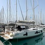 yacht-29136785 image-4