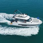 yacht-29245482 image-5