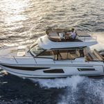 yacht-29245482 image-1