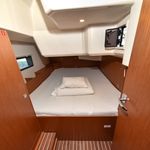 yacht-Bavaria C42-image-4