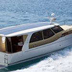 yacht-30365912 image-1