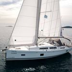 yacht-30418826 image-1