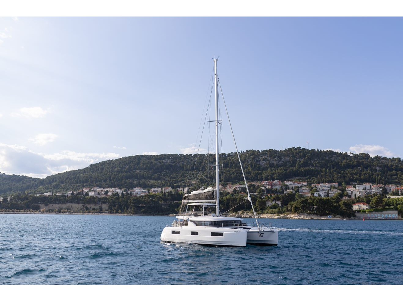 yacht-Lagoon 46-image-3