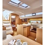 yacht-Sun Odyssey 440-image-1
