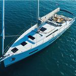 yacht-30780039 image-1