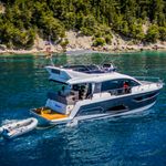 yacht-30791198 image-5