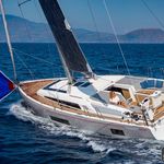 yacht-30816963 image-1