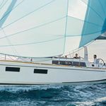 yacht-30816977 image-1