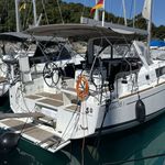 yacht-30816980 image-6