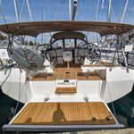 yacht-30836322 image-1