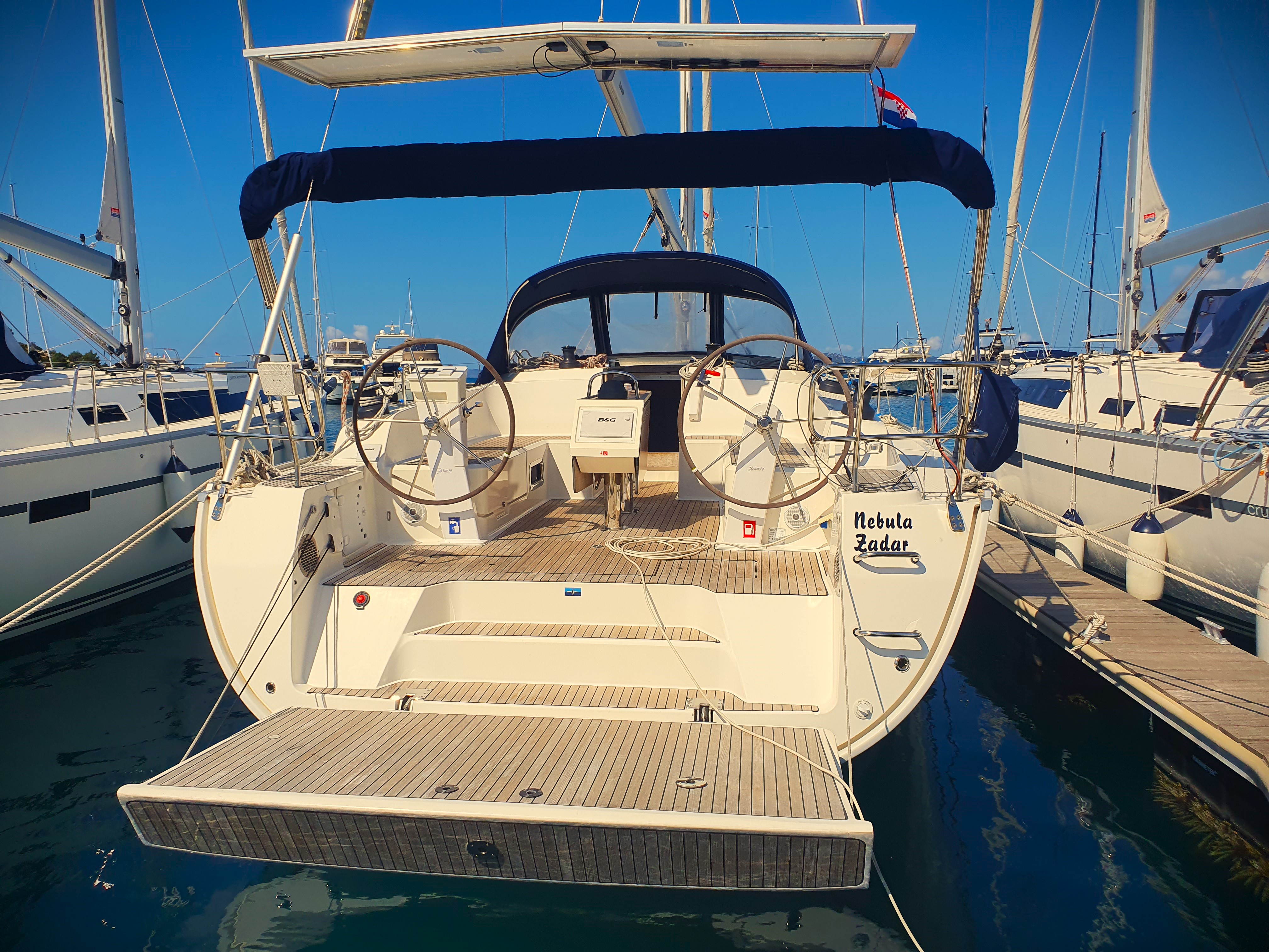 yacht-Bavaria Cruiser 46-image-11