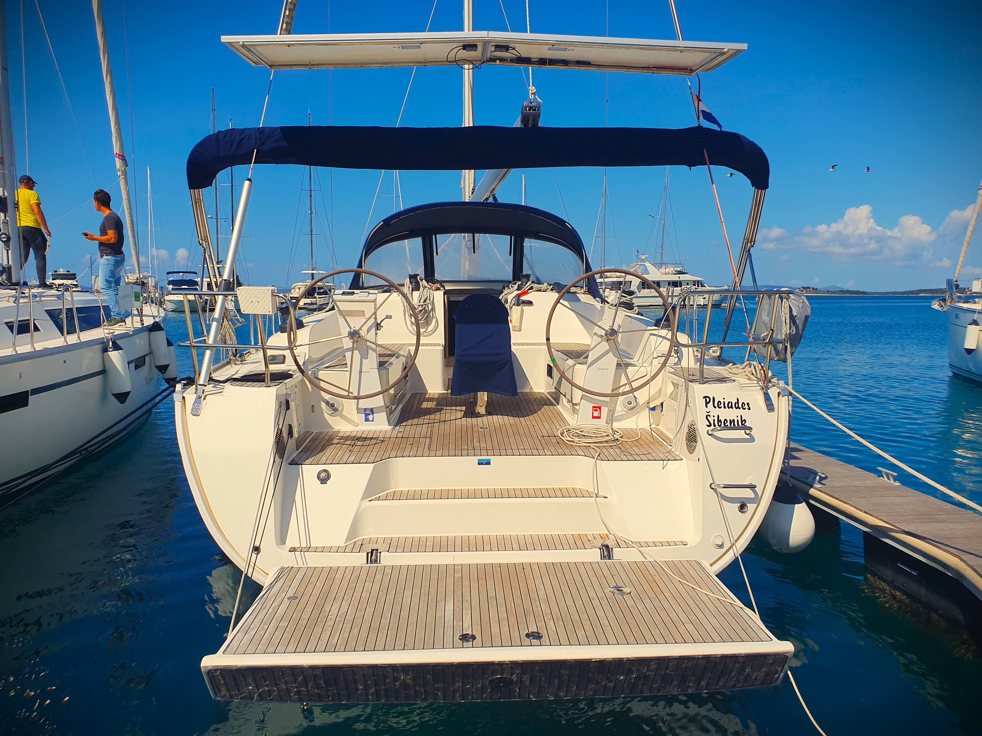 yacht-Bavaria Cruiser 46-image-1