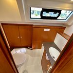 yacht-Bavaria Cruiser 37-image-3