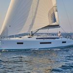 yacht-31829883 image-1