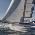 yacht-32038277 image-1