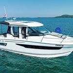 yacht-32056889 image-1