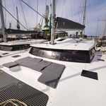 yacht-32109412 image-5