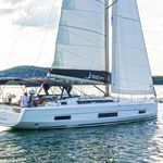 yacht-32308221 image-4