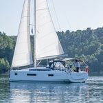 yacht-32308231 image-5