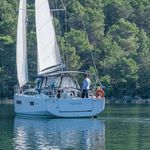 yacht-32308231 image-6