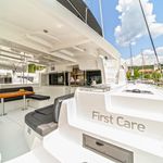 yacht-32308314 image-5