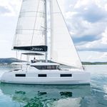 yacht-32308314 image-1