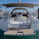 yacht-32309176 image-3