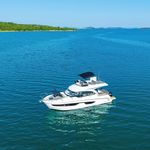 yacht-32446612 image-5