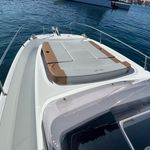 yacht-32854303 image-5