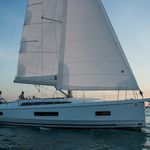 yacht-Oceanis 40.1-image-1