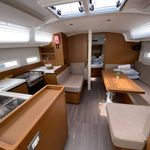 yacht-33053603 image-6