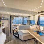 yacht-Absolute 47 Fly-image-2