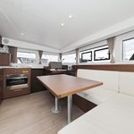 yacht-33132622 image-5