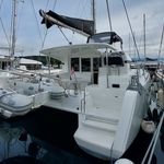 yacht-33132622 image-1