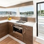 yacht-33191768 image-4