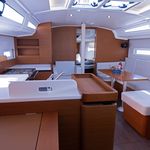 yacht-33443311 image-4