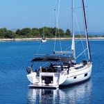 yacht-34313452 image-1