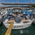 yacht-34313509 image-1