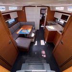 yacht-34340030 image-5