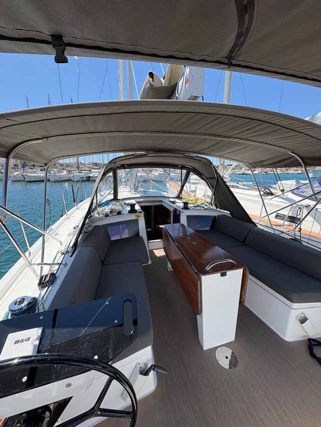 Spacious and elegant interior of Jagoda, featuring comfortable seating and stylish finishes.