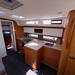 yacht-34340030 image-6