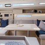 yacht-Oceanis 40.1-image-3