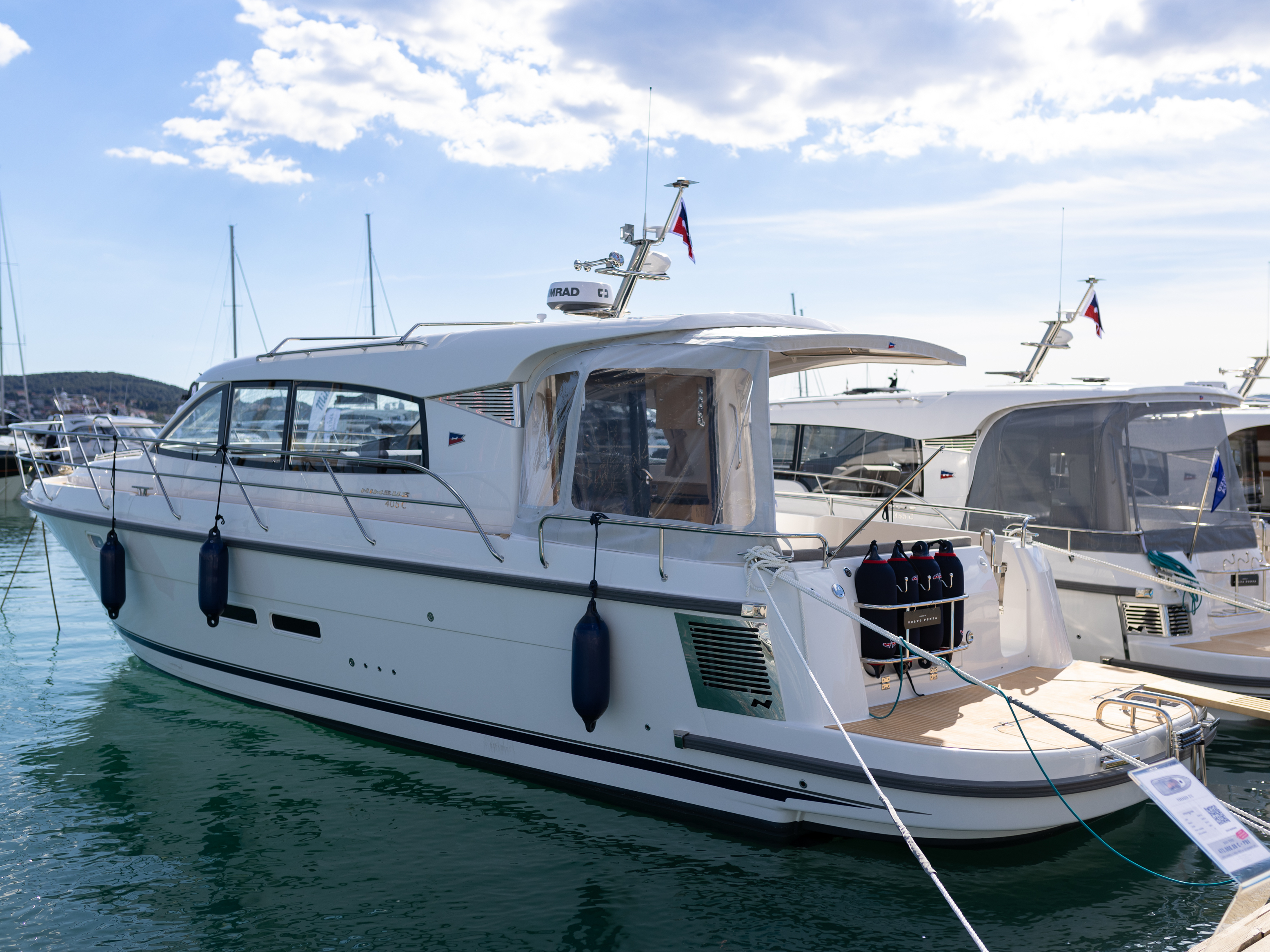 yacht-Nimbus 405 Coupe-image-10