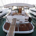 yacht-36269488 image-6