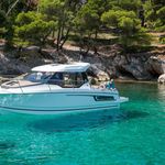 yacht-36630499 image-4