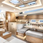 yacht-Bavaria C50-image-4