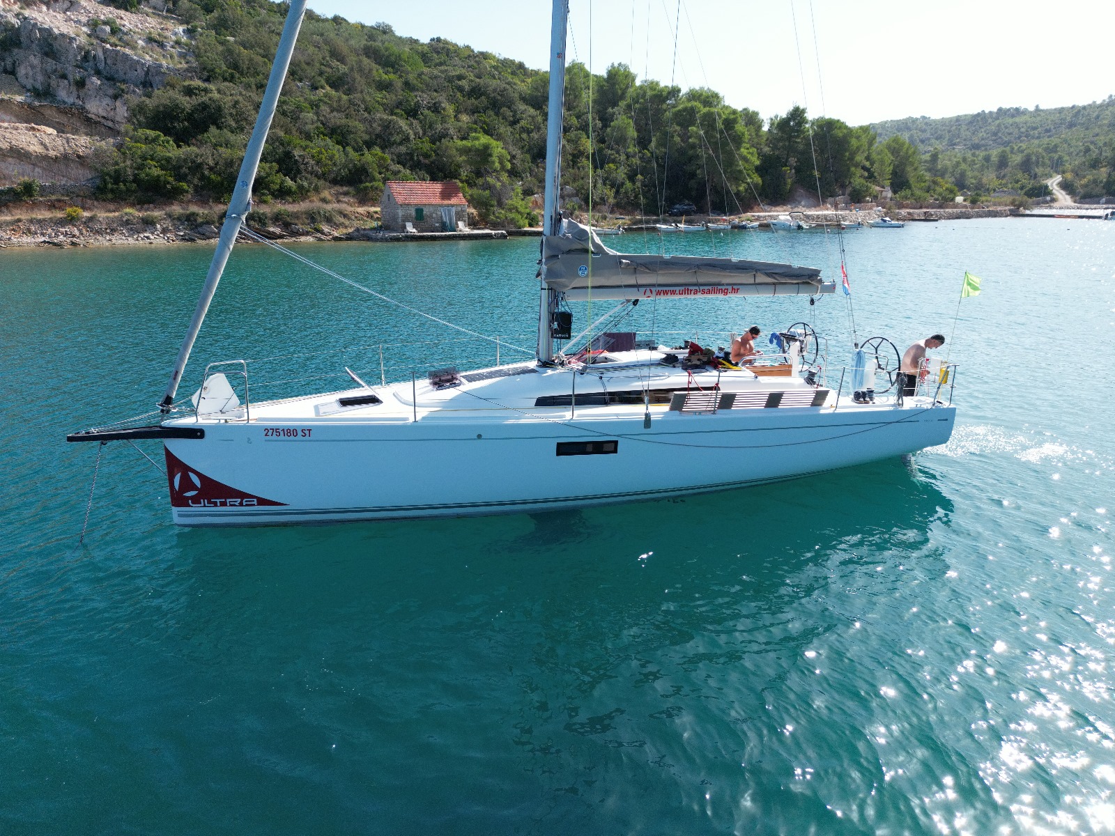 yacht-First 36-image-9