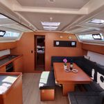 yacht-36800378 image-6