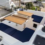 yacht-37110772 image-5