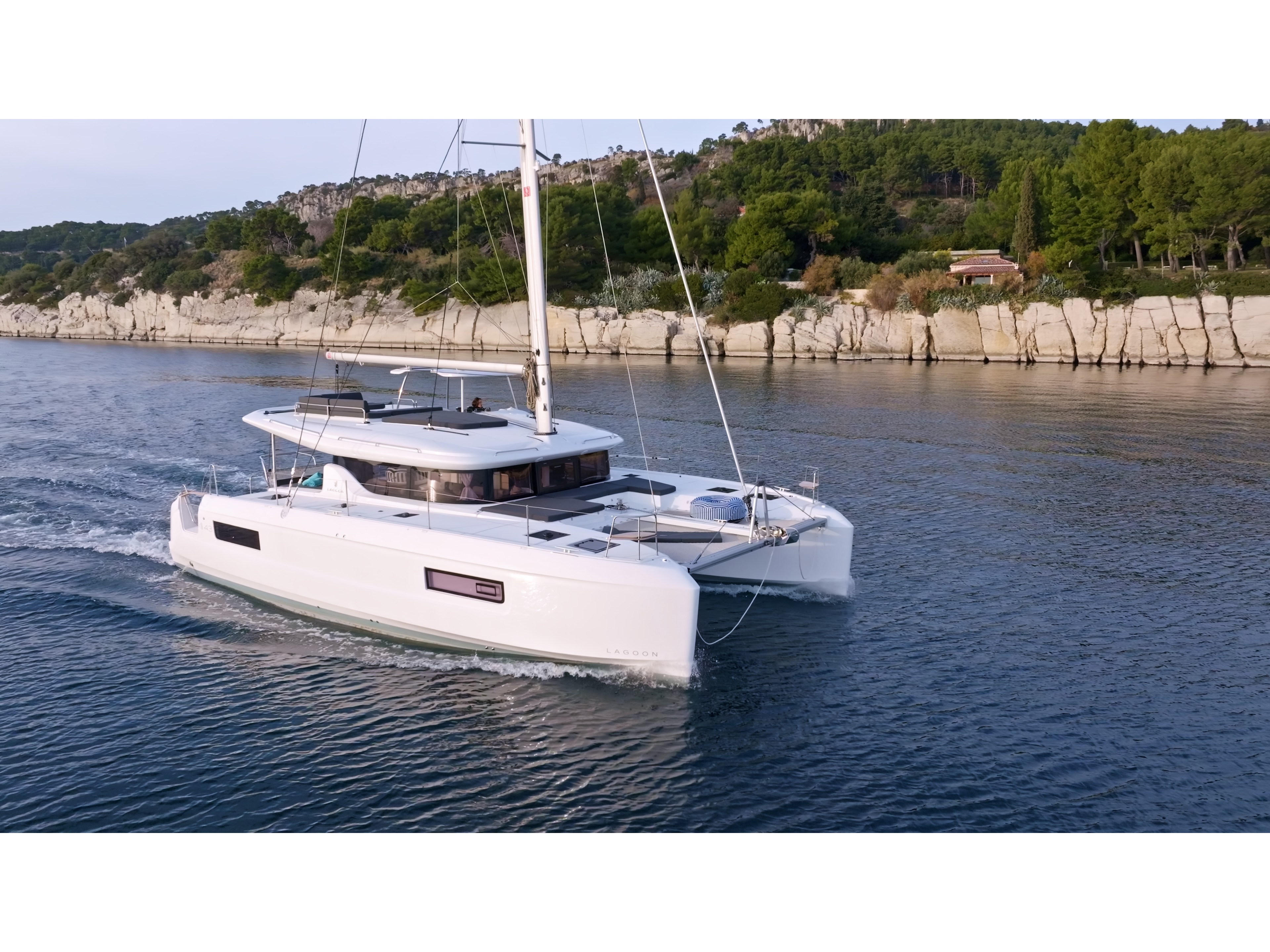 yacht-Lagoon 43-image-18